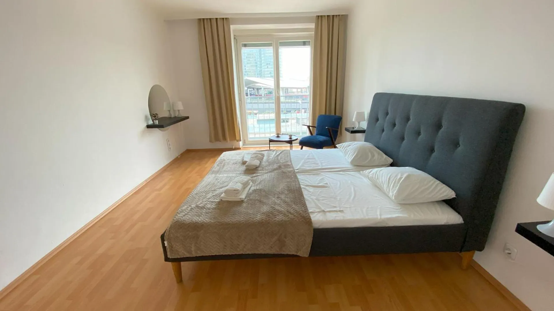 Anzotika Central Apartment, ウィーン アパート